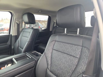 2022 Toyota Tundra 4WD SR5