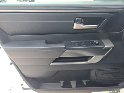 2022 Toyota Tundra 4WD SR5