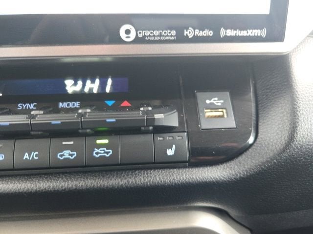 2022 Toyota Tundra 4WD SR5