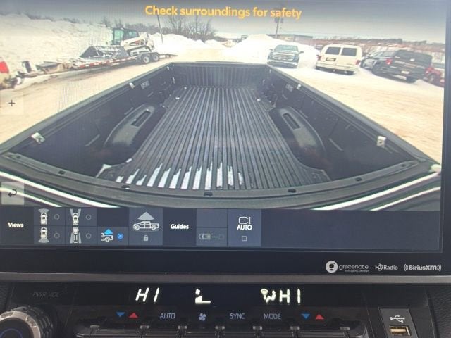 2022 Toyota Tundra 4WD SR5