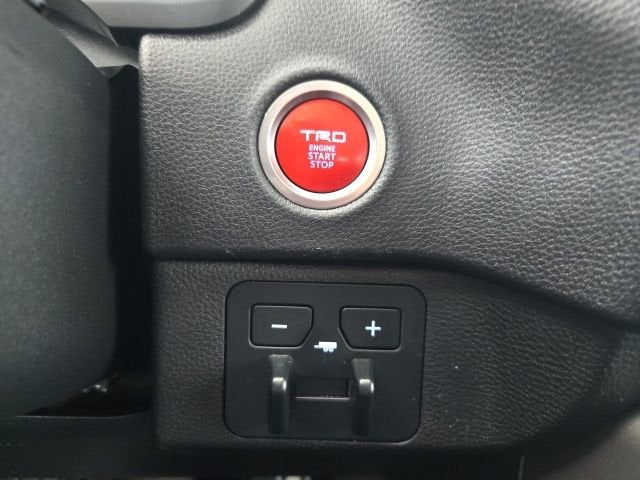 2022 Toyota Tundra 4WD SR5