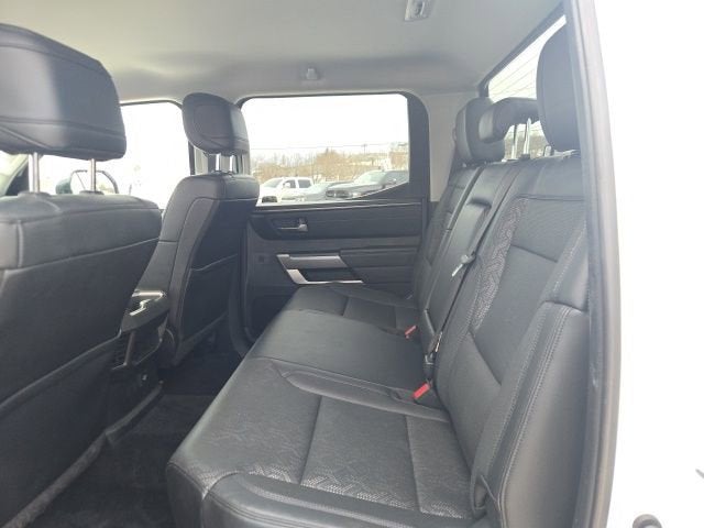 2022 Toyota Tundra 4WD SR5