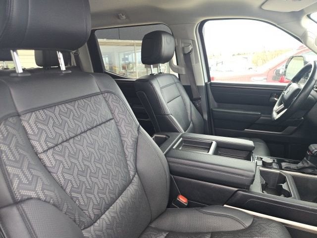 2022 Toyota Tundra 4WD SR5