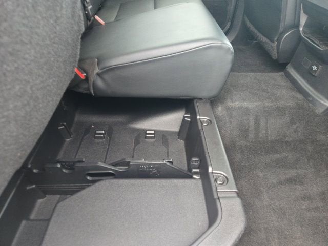 2022 Toyota Tundra 4WD SR5