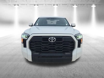 2022 Toyota Tundra 4WD SR5
