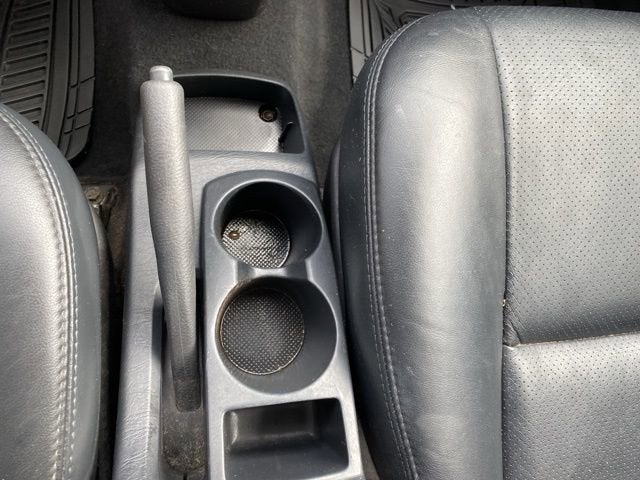 2006 Pontiac Vibe 4dr HB AWD