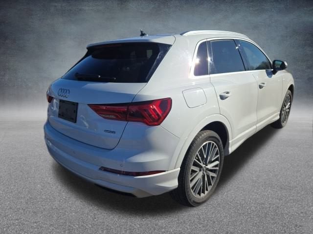 2022 Audi Q3 Premium