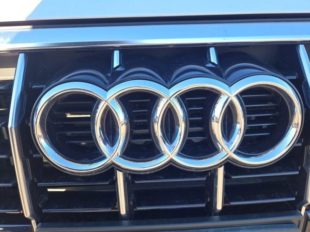 2022 Audi Q3 Premium