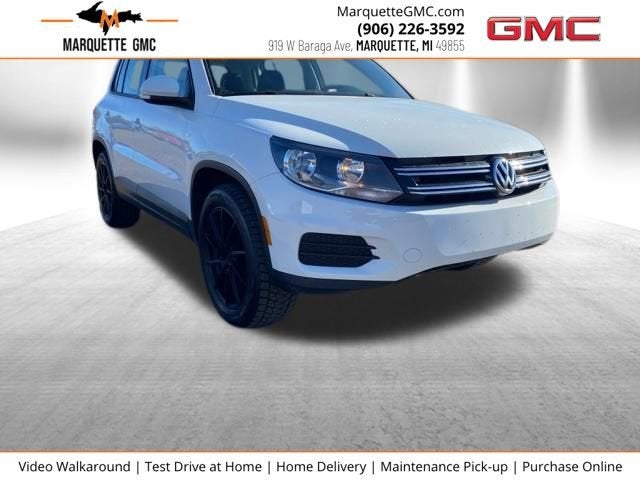 2017 Volkswagen Tiguan Limited 2.0T 4Motion's photo