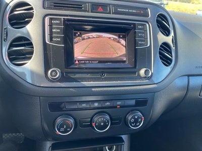 2017 Volkswagen Tiguan Limited 2.0T