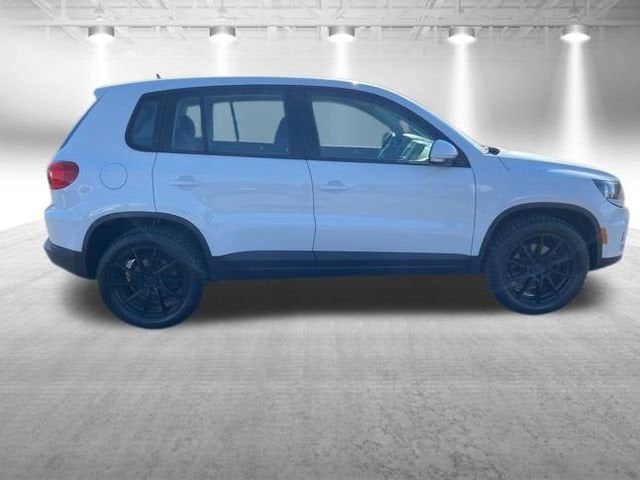 2017 Volkswagen Tiguan Limited 2.0T