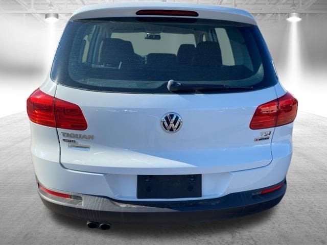 2017 Volkswagen Tiguan Limited 2.0T